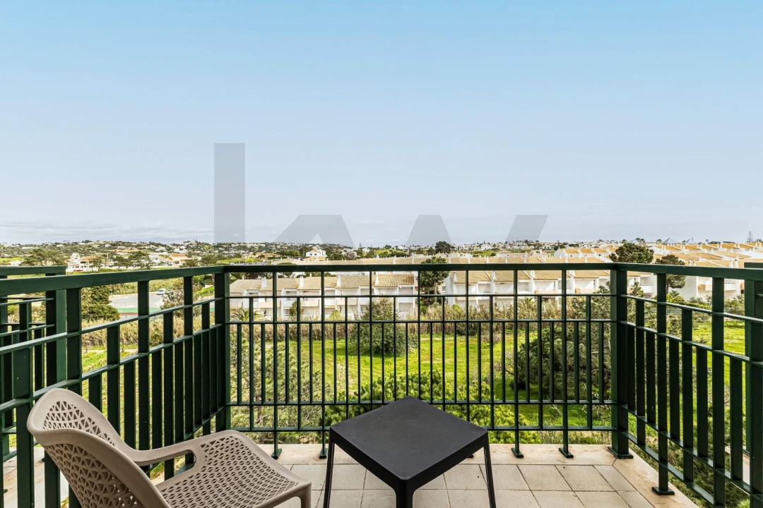 Apartamento T2 para Arrendamento em Guia Foto 18