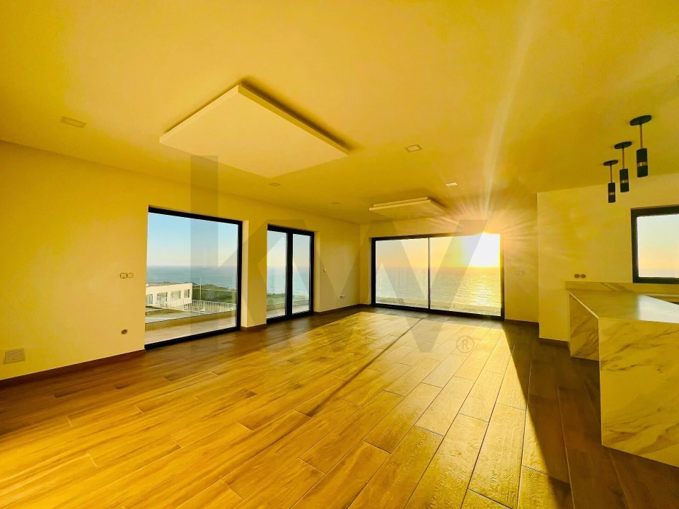 Moradia T3 para Venda em Santo Isidoro Foto 30