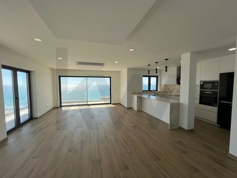 Moradia T3 para Venda em Santo Isidoro Foto 11