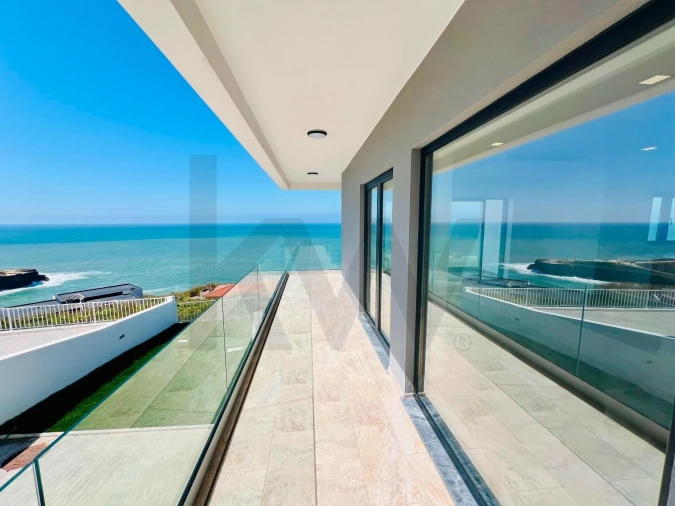 Moradia T3 para Venda em Santo Isidoro Foto 7