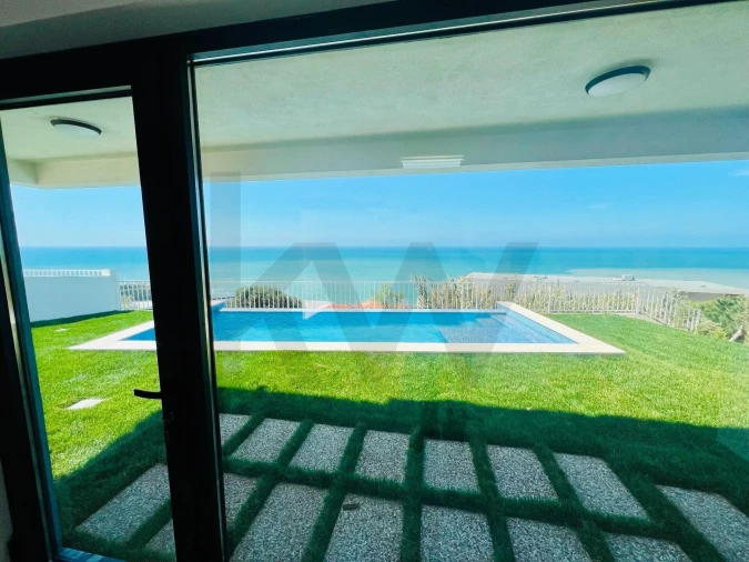 Moradia T3 para Venda em Santo Isidoro Foto 49