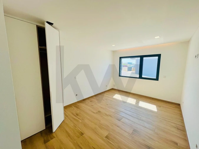 Moradia T3 para Venda em Santo Isidoro Foto 20