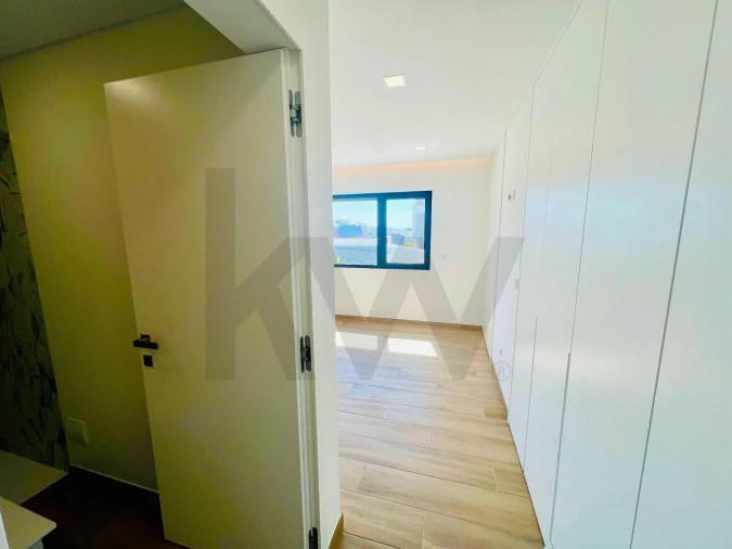 Moradia T3 para Venda em Santo Isidoro Foto 35