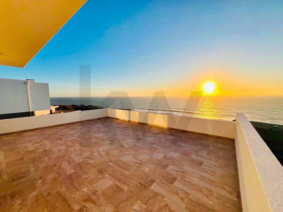 Moradia T3 para Venda em Santo Isidoro Foto 14