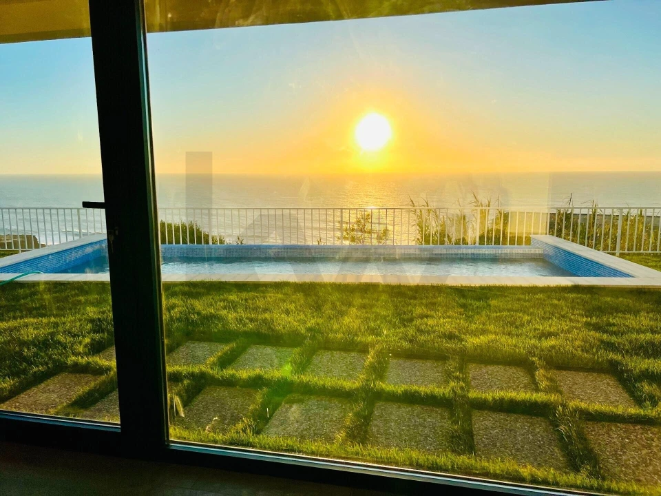 Moradia T3 para Venda em Santo Isidoro Foto 22