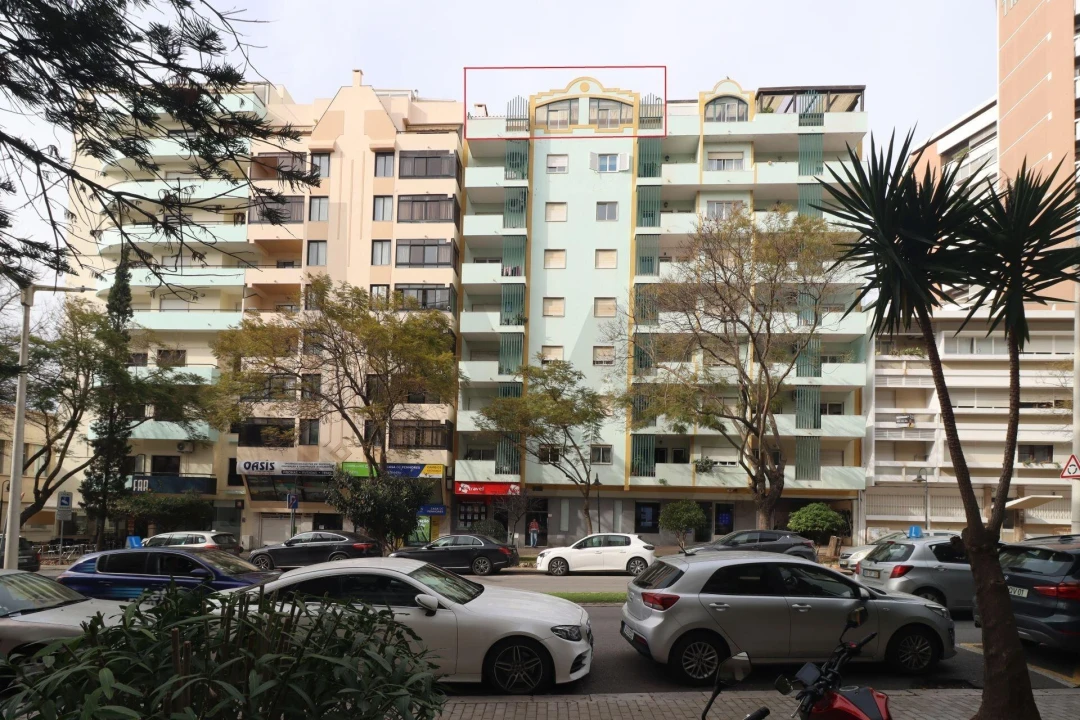 Apartamento T2 para Venda em Faro (Sé e São Pedro) Foto 49