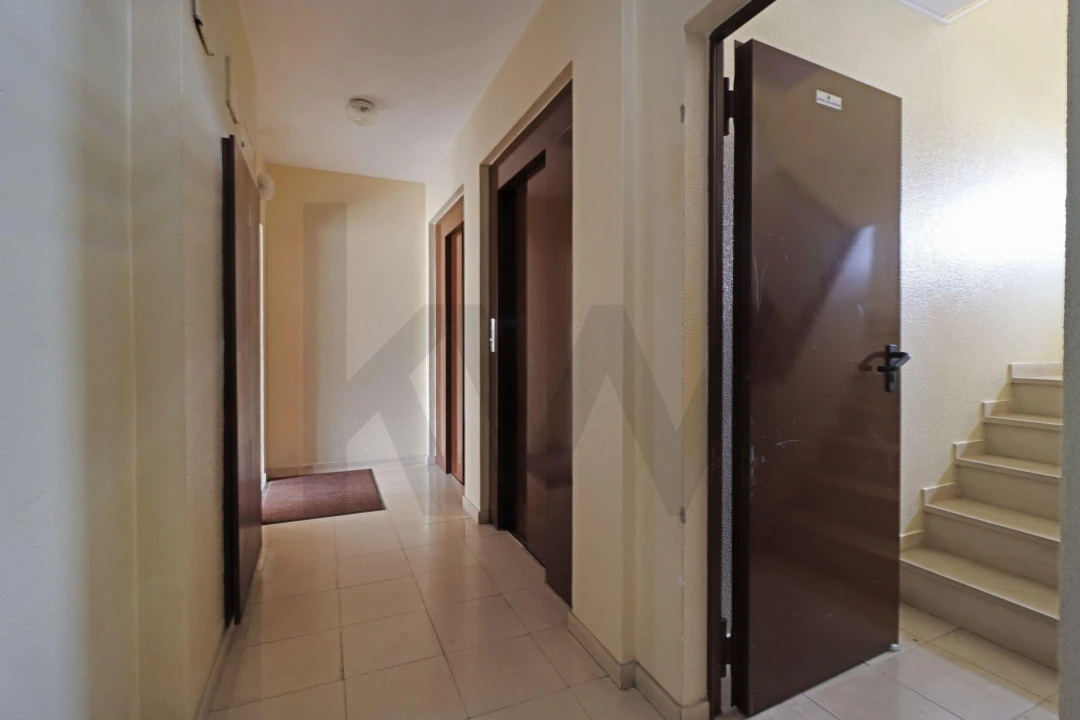 Apartamento T2 para Venda em Faro (Sé e São Pedro) Foto 18