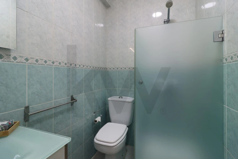 Apartamento T2 para Venda em Faro (Sé e São Pedro) Foto 7