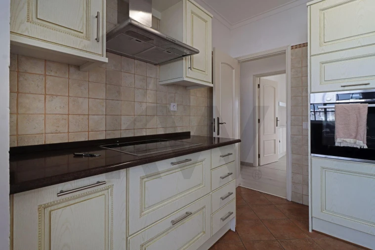 Apartamento T2 para Venda em Faro (Sé e São Pedro) Foto 33