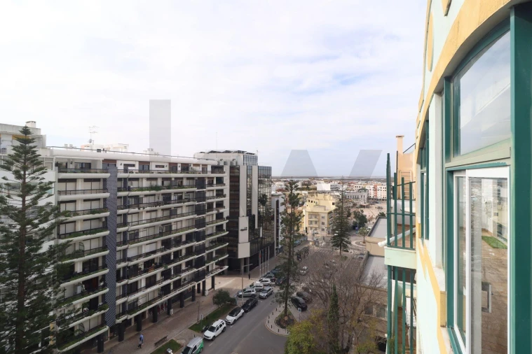 Apartamento T2 para Venda em Faro (Sé e São Pedro) Foto 17