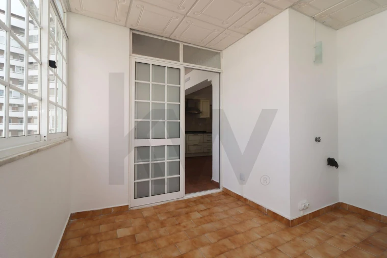 Apartamento T2 para Venda em Faro (Sé e São Pedro) Foto 46