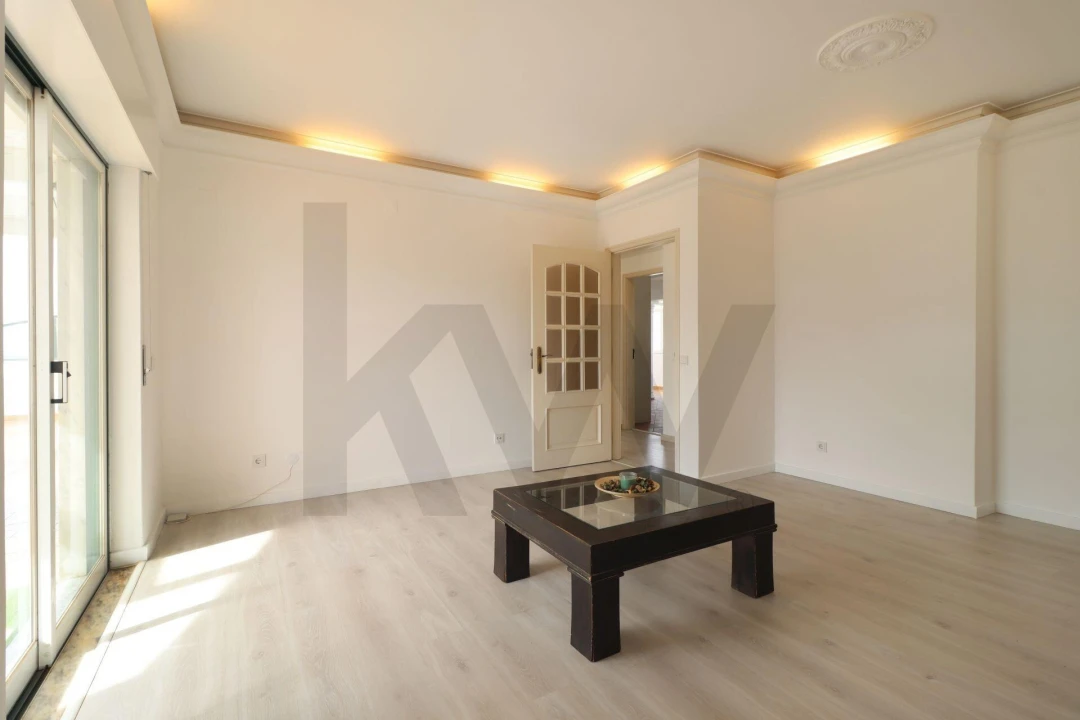 Apartamento T2 para Venda em Faro (Sé e São Pedro) Foto 26