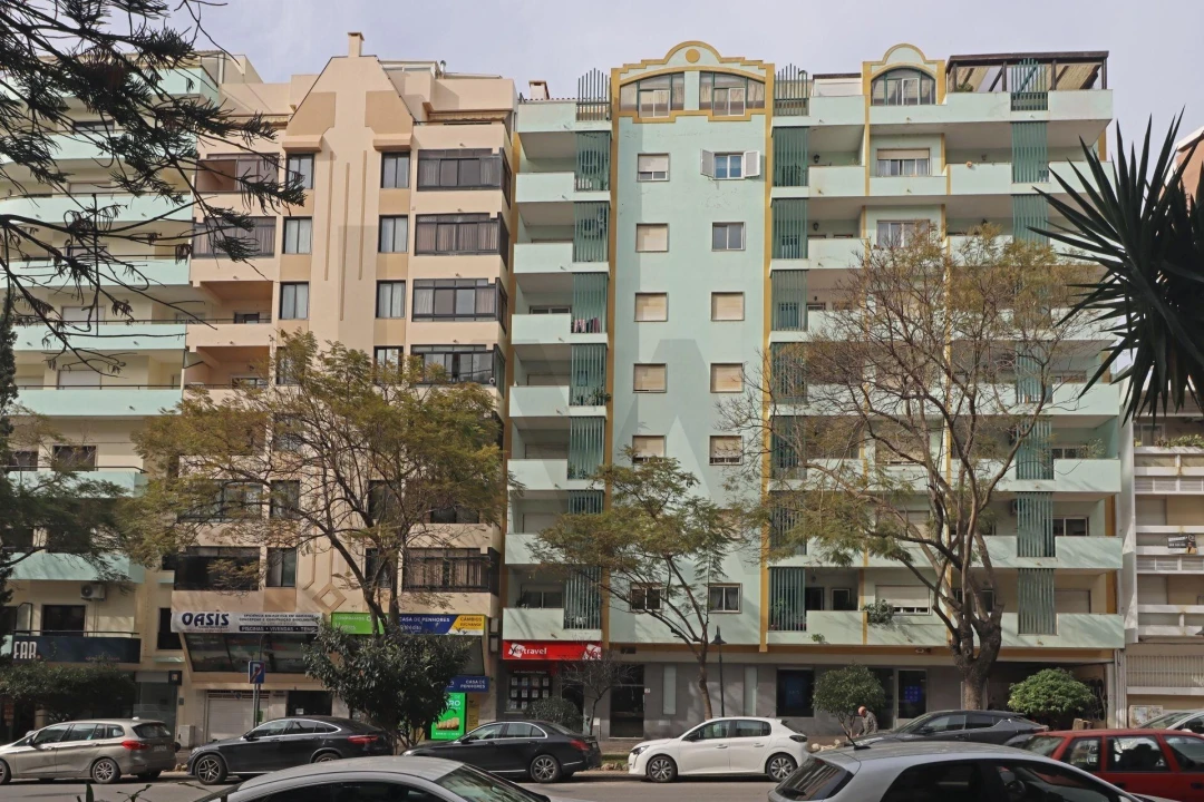 Apartamento T2 para Venda em Faro (Sé e São Pedro) Foto 47