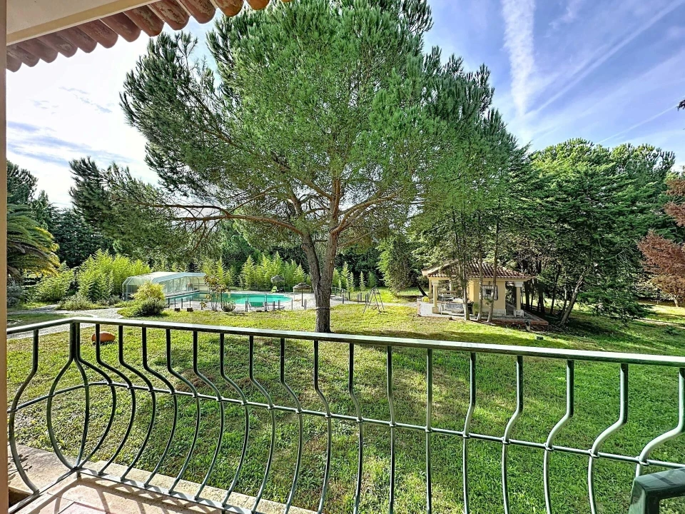 Moradia T4 para Venda em Santo Estêvão Foto 56