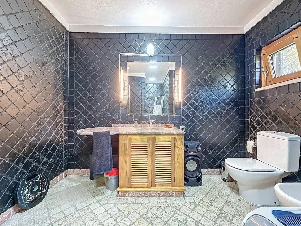 Moradia T4 para Venda em Santo Estêvão Foto 46