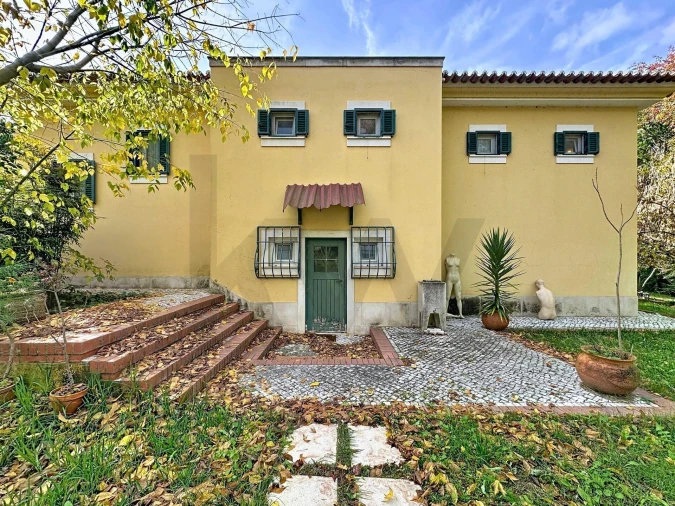 Moradia T4 para Venda em Santo Estêvão Foto 71