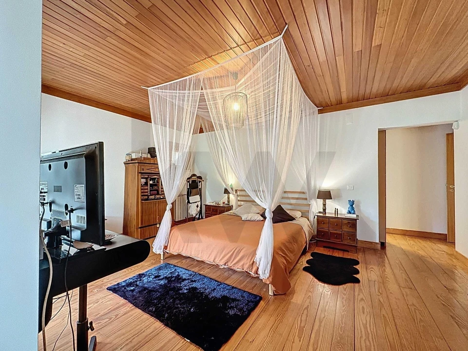 Moradia T4 para Venda em Santo Estêvão Foto 58