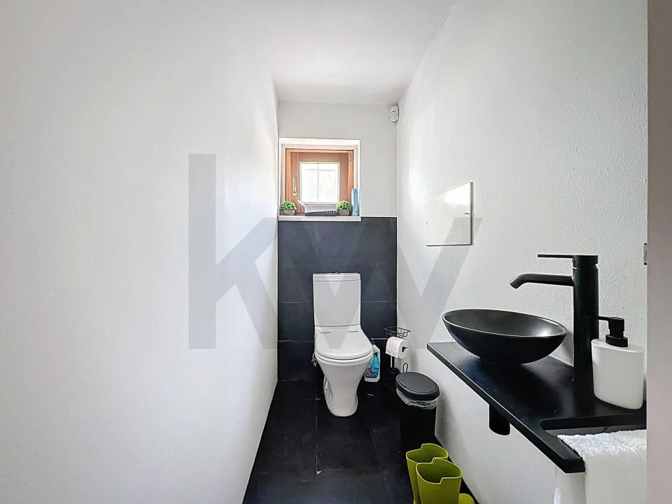 Moradia T4 para Venda em Santo Estêvão Foto 73