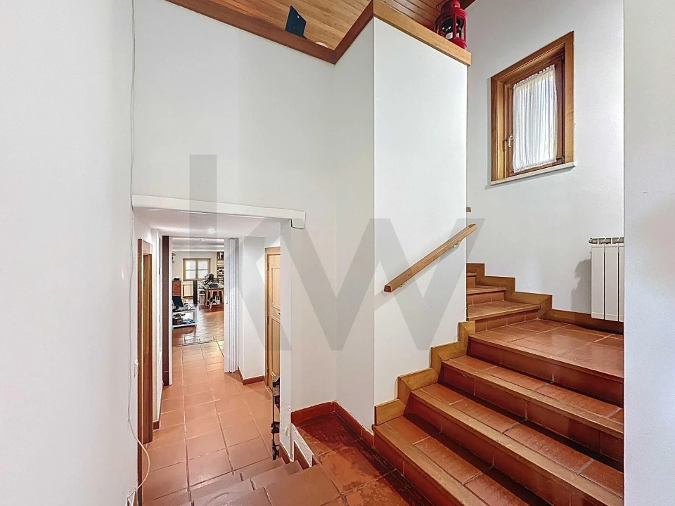 Moradia T4 para Venda em Santo Estêvão Foto 36