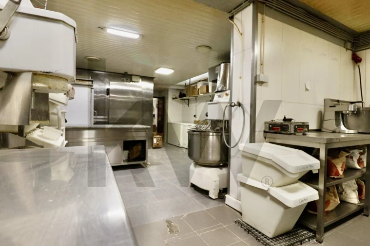 Negócio para Trespasse em São João da Madeira Foto 10