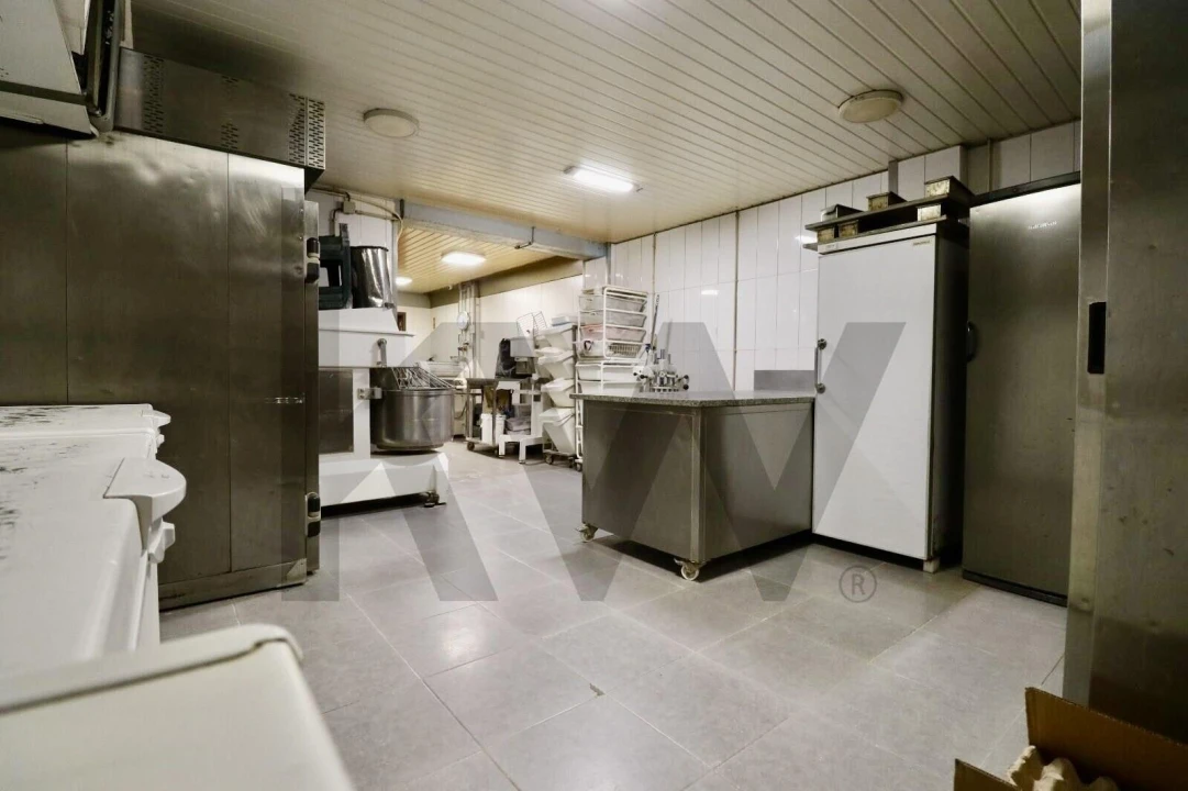 Negócio para Trespasse em São João da Madeira Foto 12