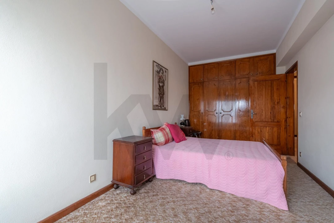 Apartamento T3 para Venda em Buarcos Foto 14