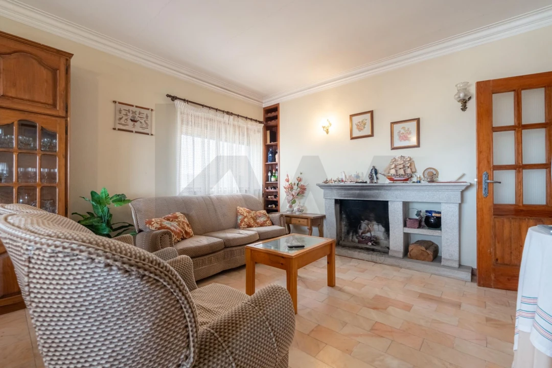 Apartamento T3 para Venda em Buarcos Foto 4