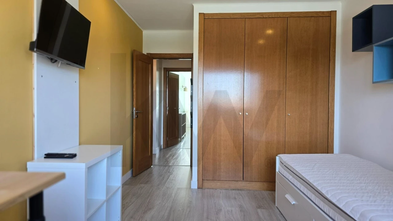 Apartamento T2 para Arrendamento em São Bernardo Foto 19