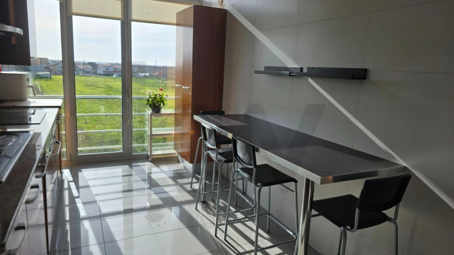 Apartamento T2 para Arrendamento em São Bernardo Foto 16