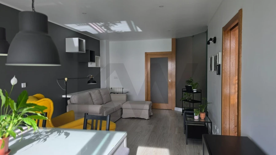 Apartamento T2 para Arrendamento em São Bernardo Foto 5