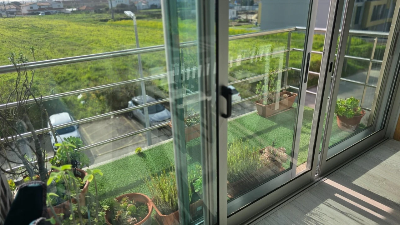 Apartamento T2 para Arrendamento em São Bernardo Foto 11