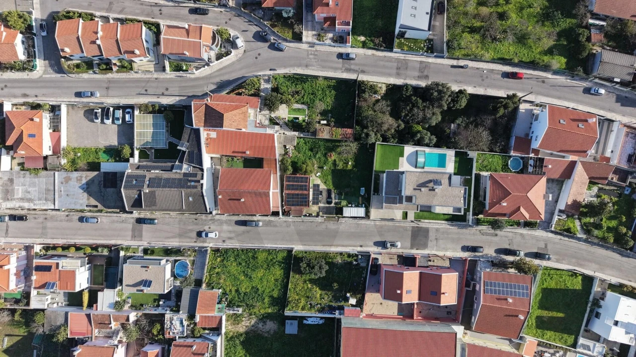 Terreno para Venda em São Domingos de Rana Foto 7