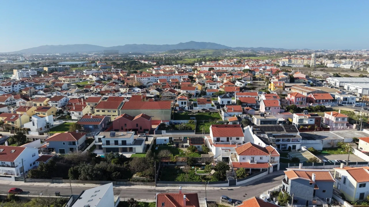 Terreno para Venda em São Domingos de Rana Foto 11