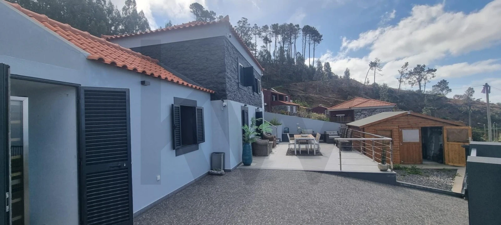 Moradia T1 para Venda em Arco da Calheta Foto 2