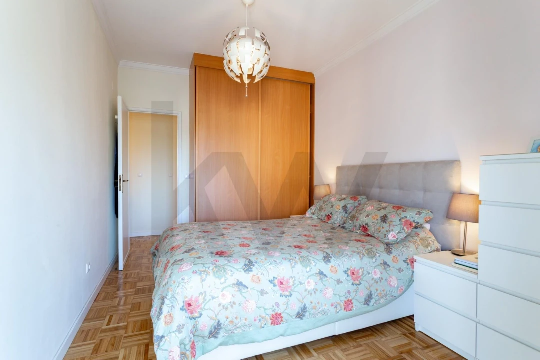 Apartamento T3 para Venda em Ramada e Caneças Foto 19