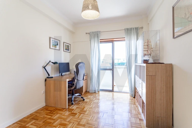 Apartamento T3 para Venda em Ramada e Caneças Foto 20