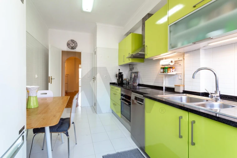 Apartamento T3 para Venda em Ramada e Caneças Foto 31