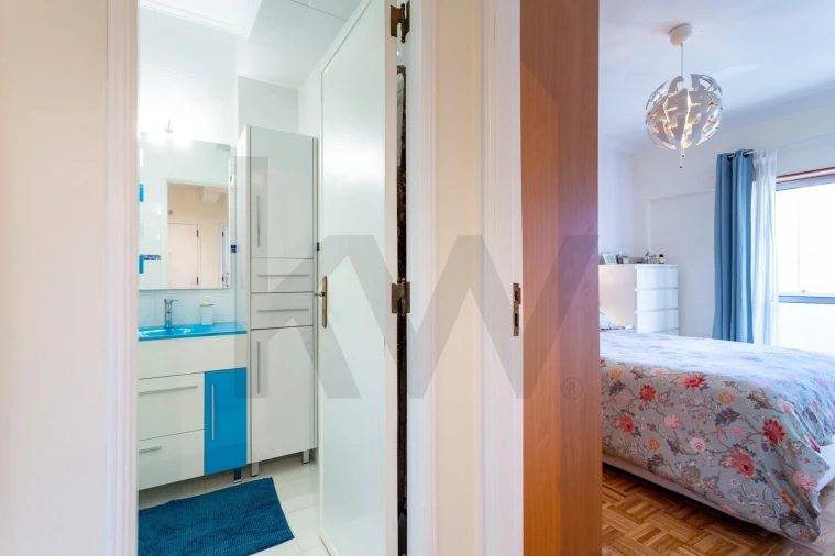 Apartamento T3 para Venda em Ramada e Caneças Foto 24