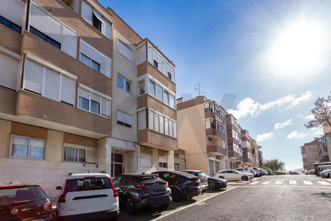 Apartamento T3 para Venda em Ramada e Caneças Foto 41