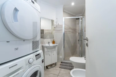 Apartamento T5 para Venda em Santo António