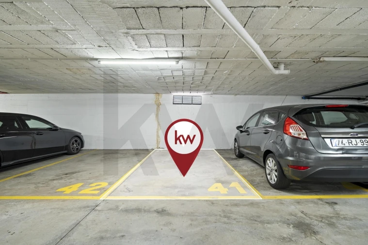 Apartamento T2 para Venda em Funchal (São Pedro) Foto 31