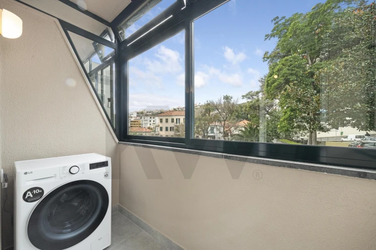 Apartamento T2 para Venda em Funchal (São Pedro) Foto 8