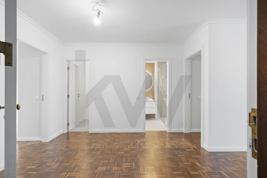 Apartamento T2 para Venda em Funchal (São Pedro) Foto 3