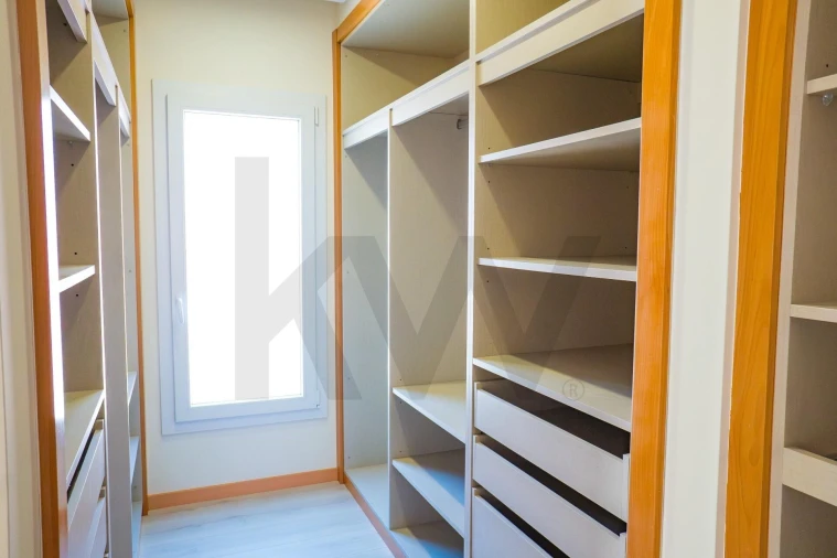 Moradia T3 para Venda em Pontinha e Famões Foto 37