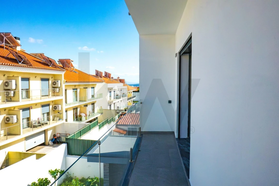 Moradia T3 para Venda em Pontinha e Famões Foto 43