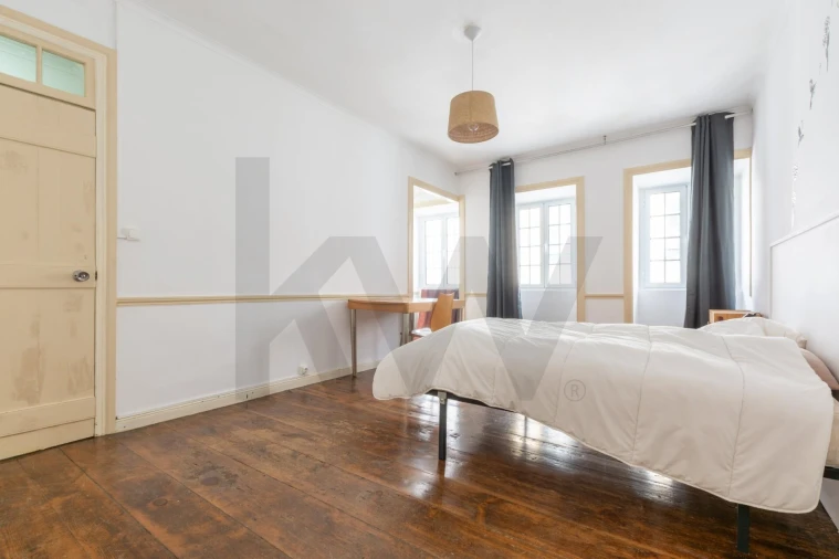 Moradia T5 para Venda em Ponta Delgada (São Pedro) Foto 17