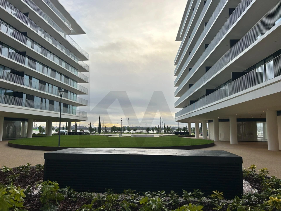 Apartamento T2 para Arrendamento em Alto do Seixalinho, Santo André e Verderena Foto 23