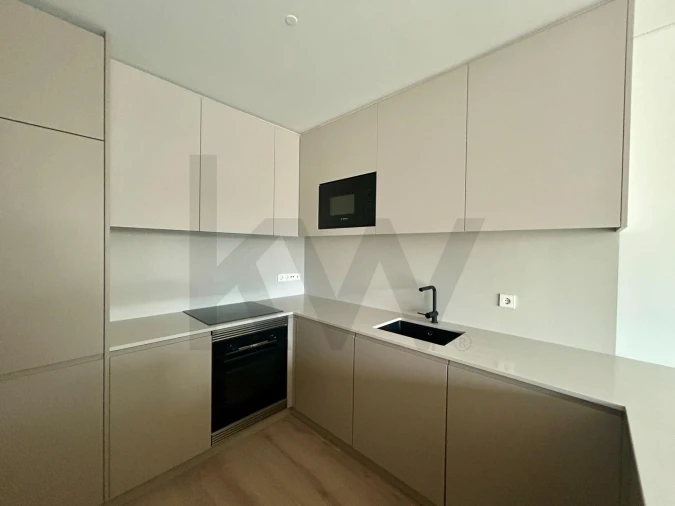 Apartamento T2 para Arrendamento em Alto do Seixalinho, Santo André e Verderena Foto 4