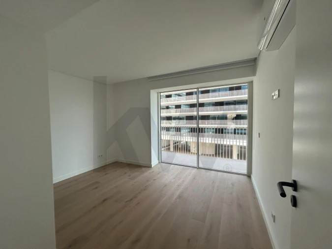 Apartamento T2 para Arrendamento em Alto do Seixalinho, Santo André e Verderena Foto 13