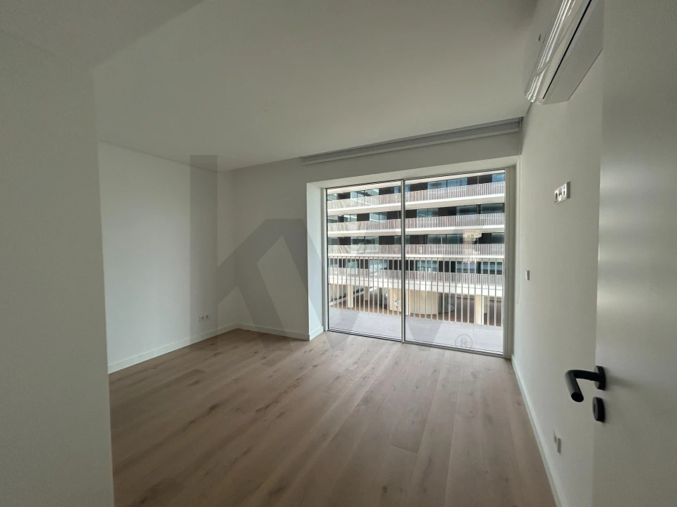 Apartamento T2 para Arrendamento em Alto do Seixalinho, Santo André e Verderena Foto 13